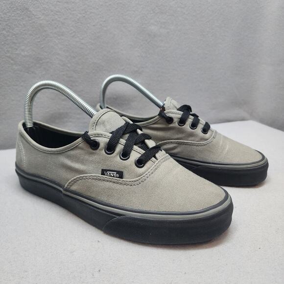 Vans Slim Low Top Sneaker Unisex's Grey/Black Canvas Skate Shoes M 6 / W 7.5 - Picture 1 of 8